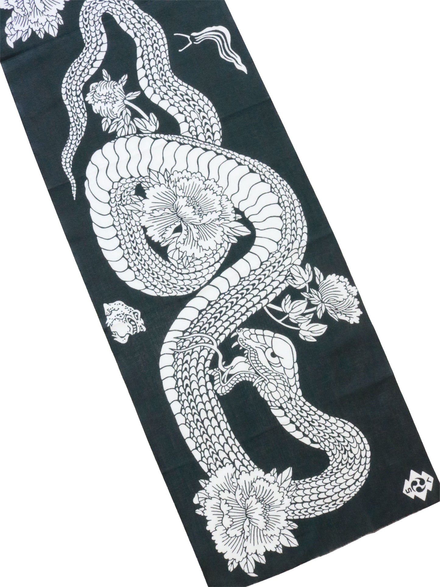Snake and Peony: A Stalemate