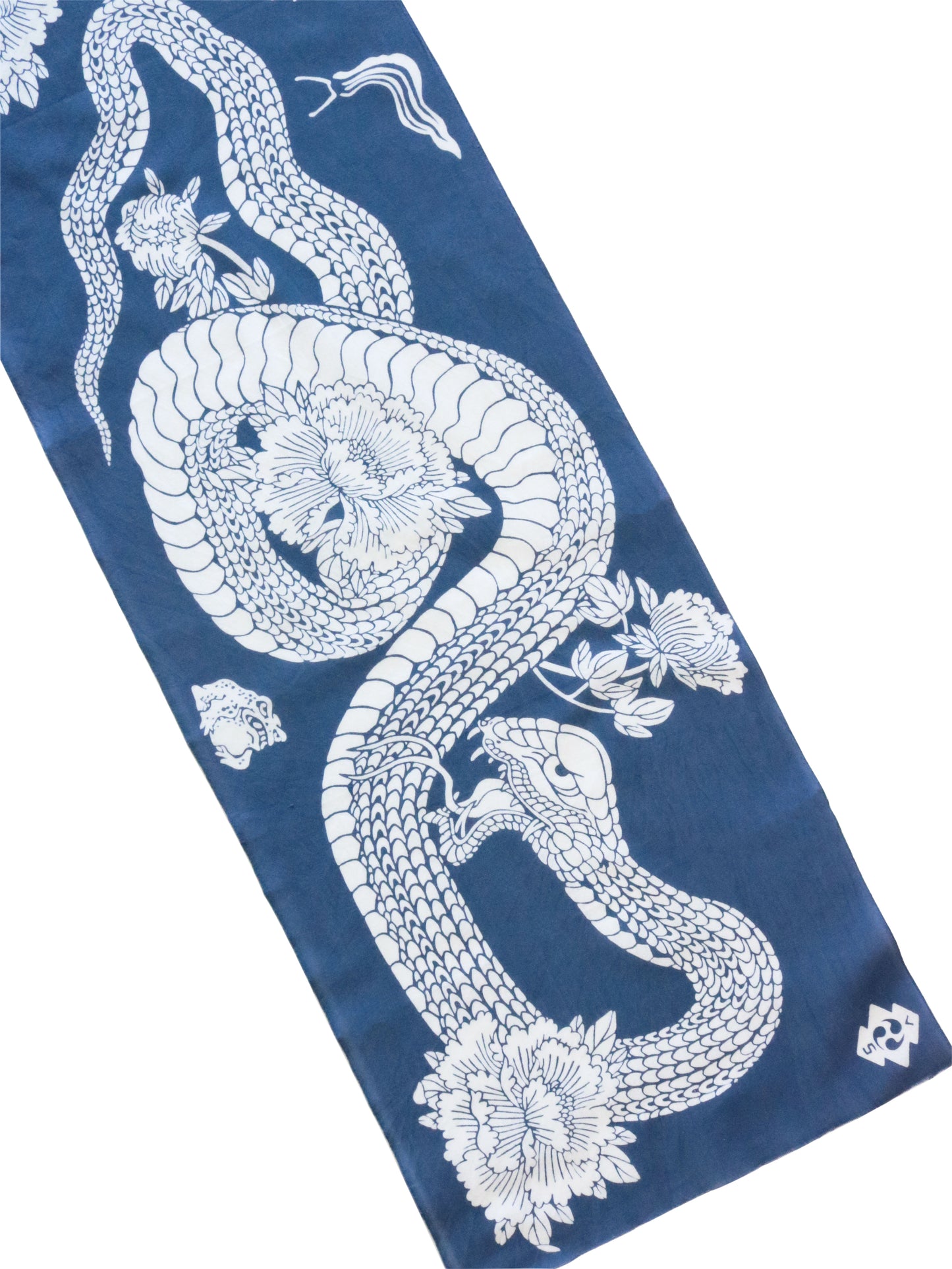 Snake and Peony: A Stalemate